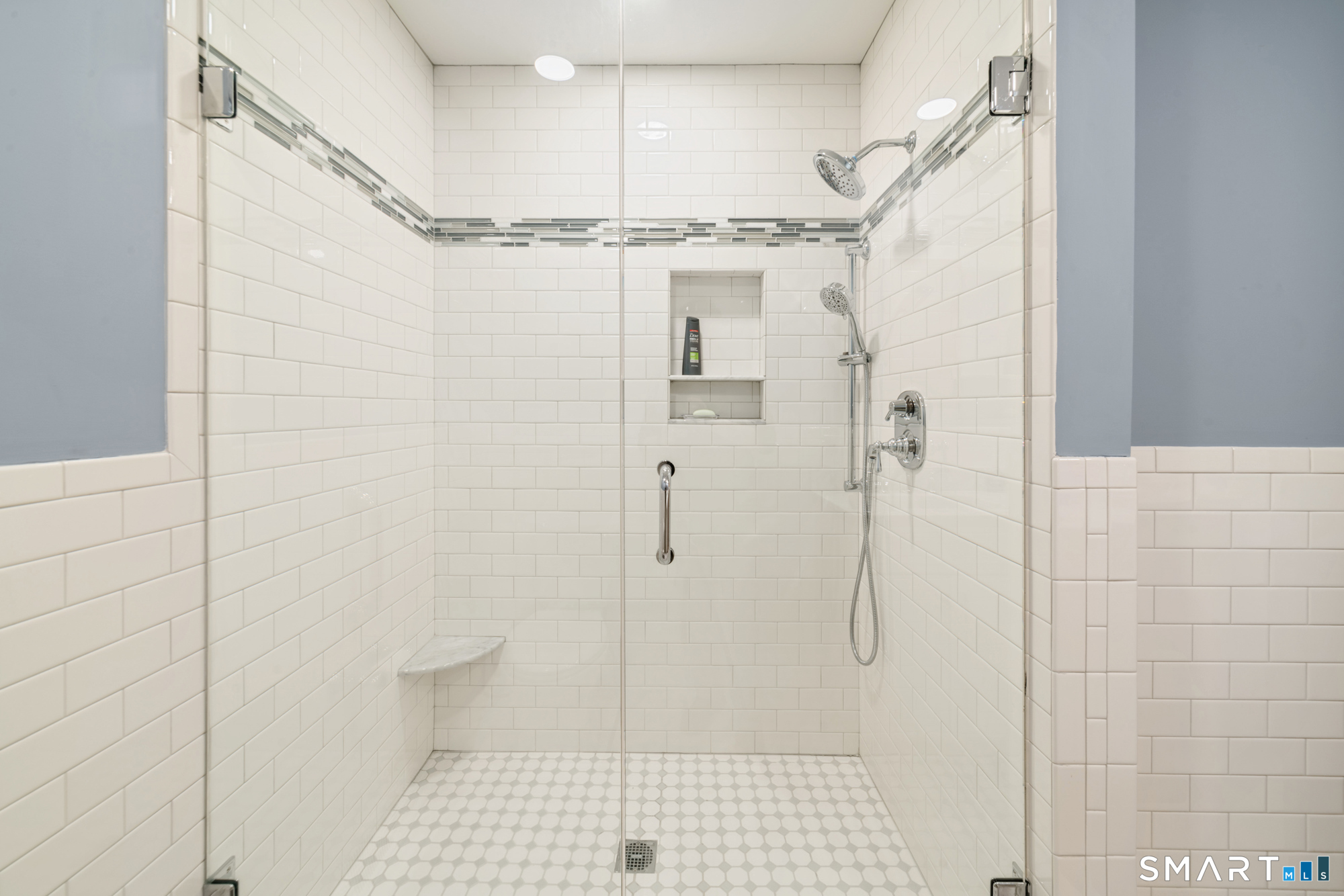 131 Sentinel Hill Road Derby, CT 06418 - Photo 15 of 40 a bathroom with a shower