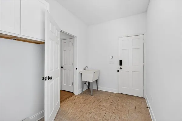 $1,150,000 | 2090 Double Creek Lane, Alpharetta, GA 30004