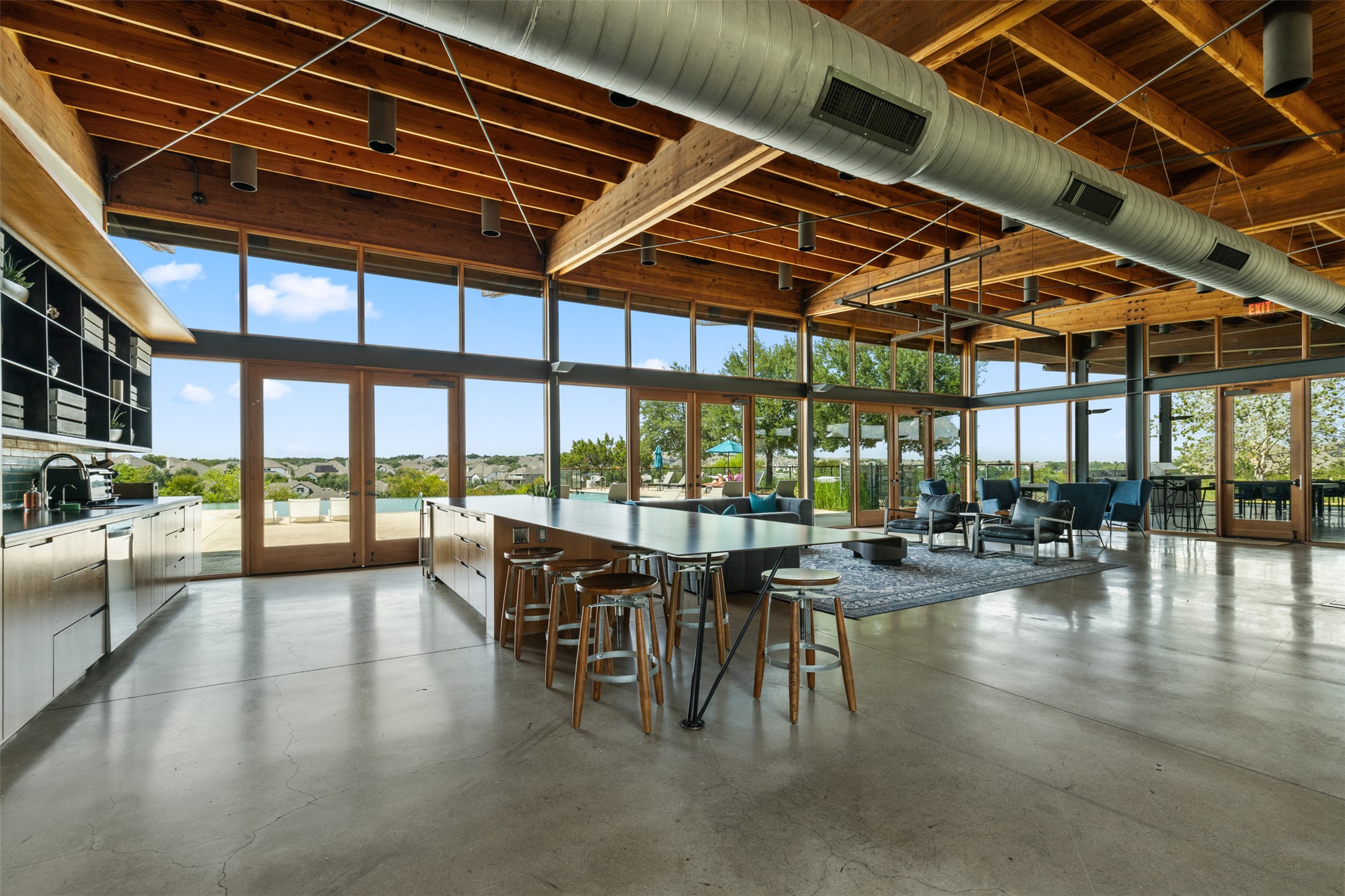 432 Clear Springs Road Georgetown, TX 78628 - Photo 27 of 35 Community dining area