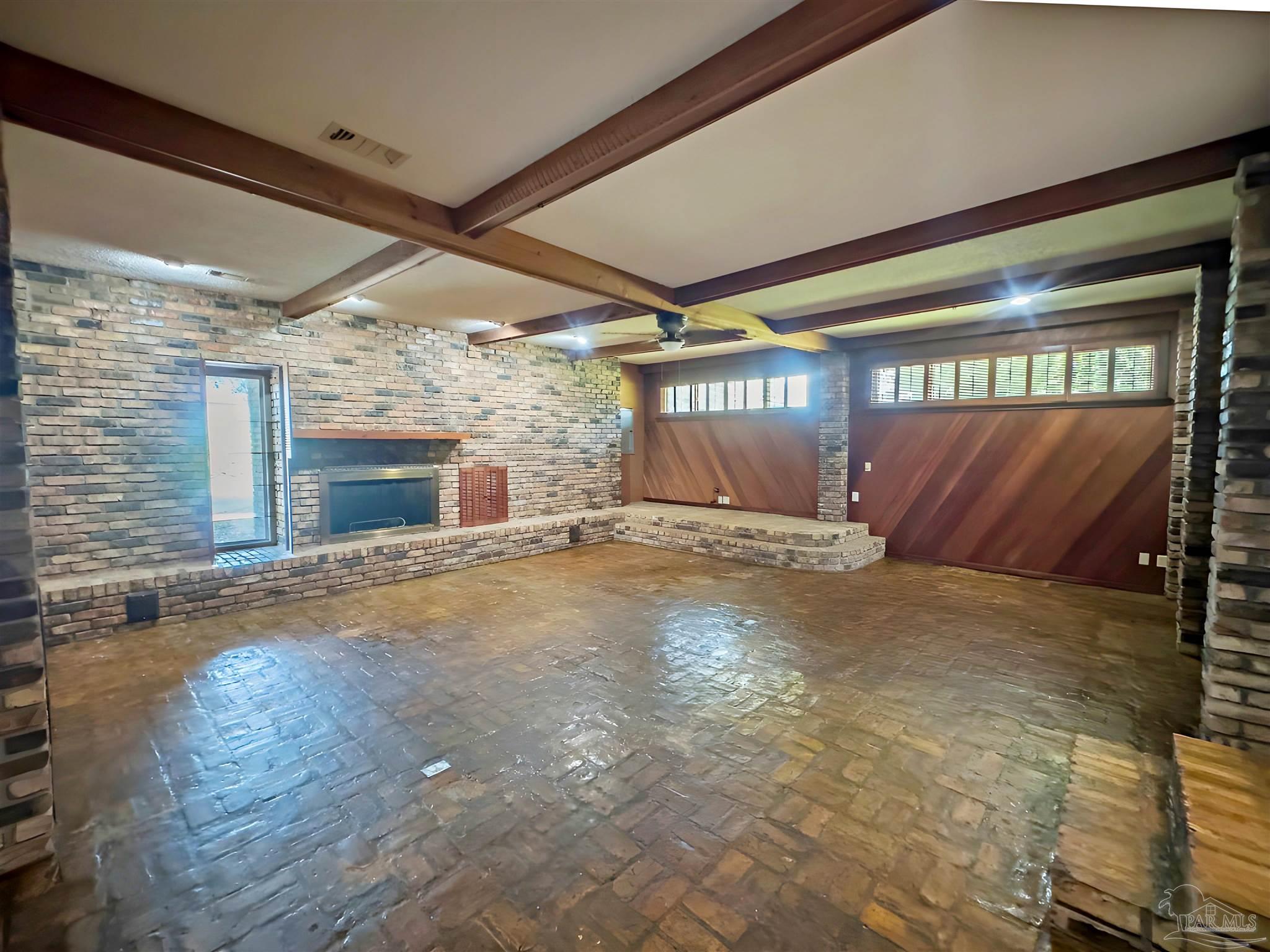 3224 Highway 4 Jay, FL 32565 - Photo 14 of 25 a view of an empty room