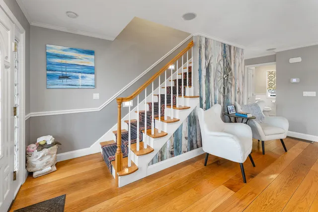 $625,000 | 92 Shadow Lake Road, Salem, NH 03079