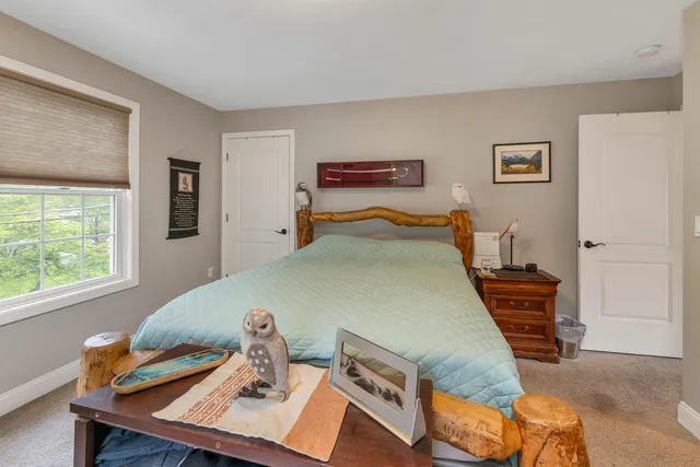 $625,000 | 92 Shadow Lake Road, Salem, NH 03079