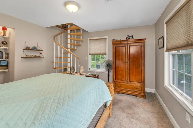 $625,000 | 92 Shadow Lake Road, Salem, NH 03079