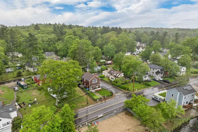 $625,000 | 92 Shadow Lake Road, Salem, NH 03079