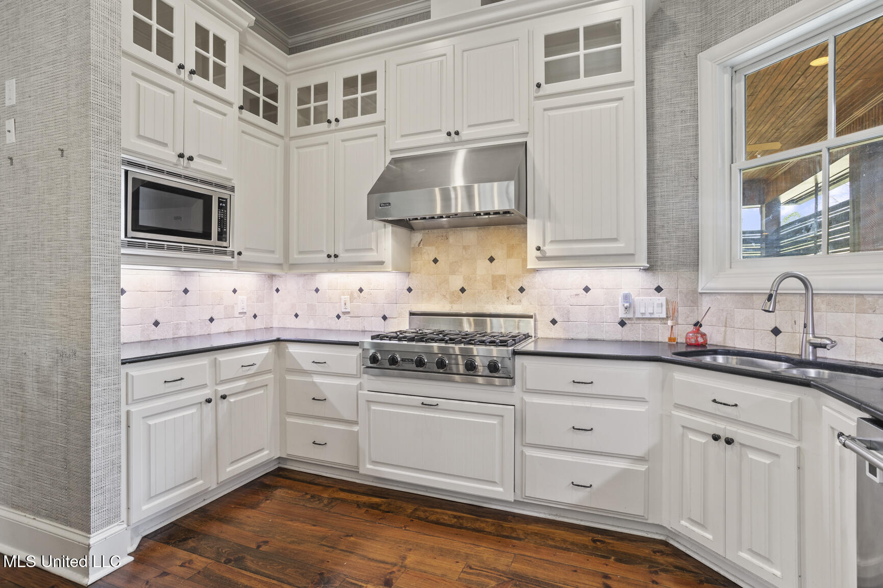 128 Summer Lake Drive Ridgeland, MS 39157 - Photo 15 of 38 128 Summerlake-11