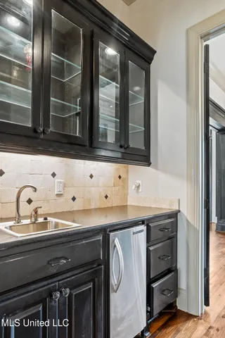 $849,000 | 128 Summer Lake Drive, Ridgeland, MS 39157