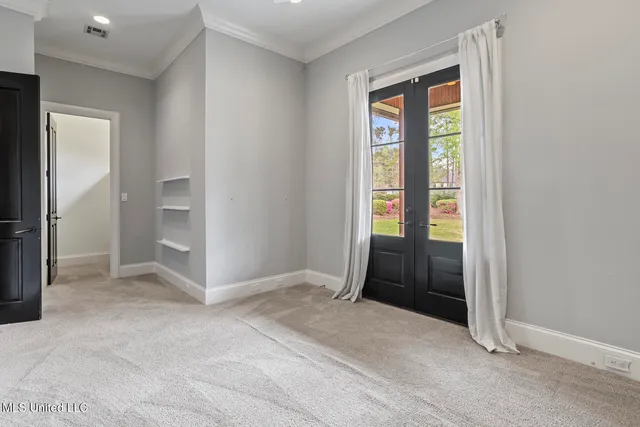 $879,000 | 128 Summer Lake Drive, Ridgeland, MS 39157