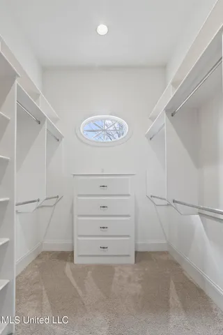 $849,000 | 128 Summer Lake Drive, Ridgeland, MS 39157