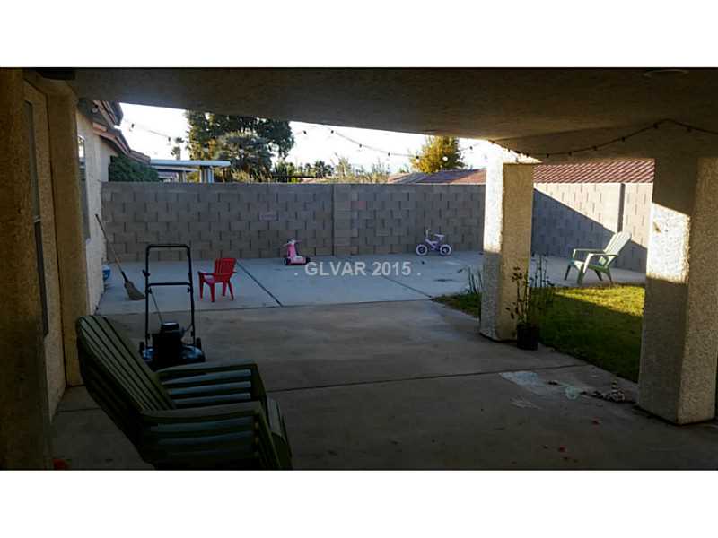 1048 Juniper Ridge Avenue Henderson, NV 89015 - Photo 32 of 35 Yard/Garden.
