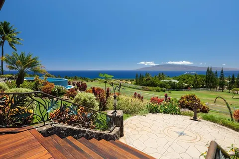 $9,500,000 | 65 Wili Okai Way, Lahaina, HI 96761