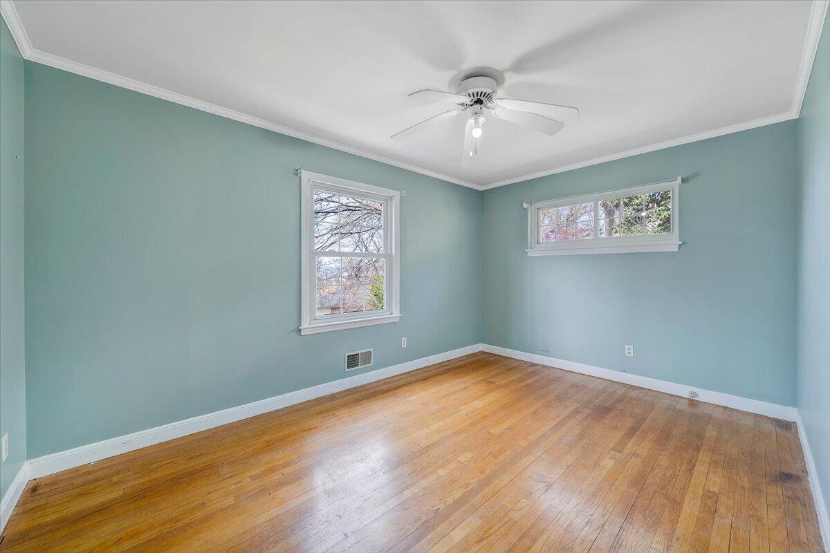 3044 Burnleigh Road Southwest Roanoke, VA 24014 - Photo 38 of 54 36-MIB02071