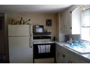 505 Portland Street Rochester, NH 03867 - Photo 5 of 8