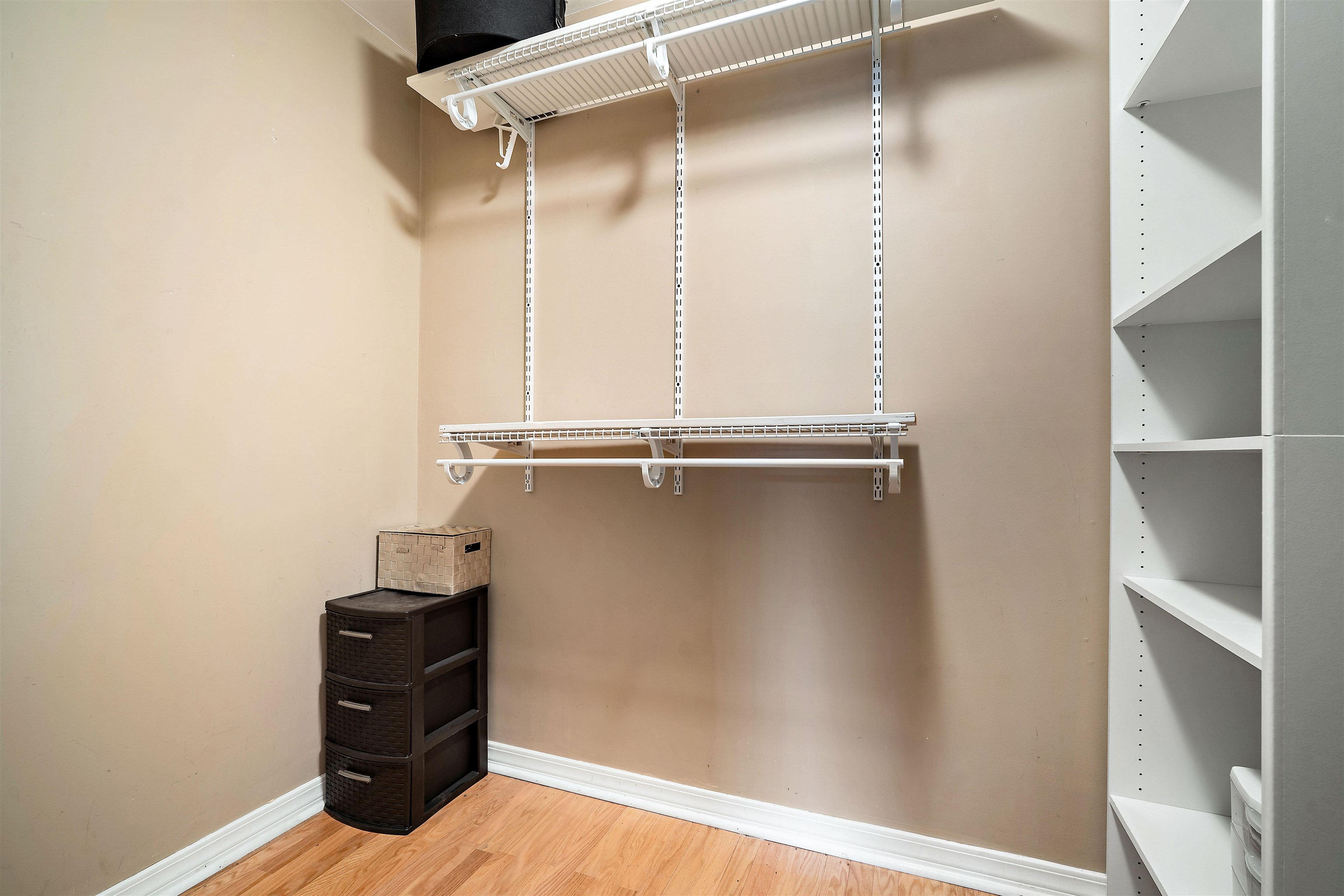 627 Spanish Main Daphne, AL 36527 - Photo 17 of 39 Walk In Closets