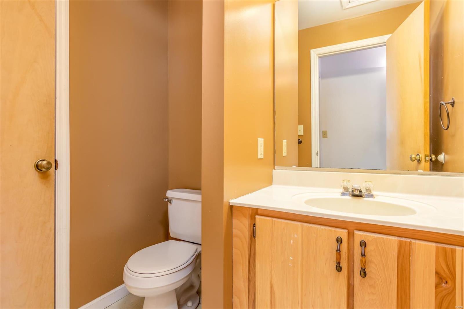 10701 Schuessler Road St. Louis, MO 63128 - Photo 26 of 30 Gallery Image 26