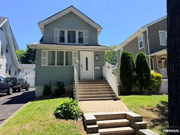 $4,000 | 209 Summit Avenue, Bogota, NJ 07603
