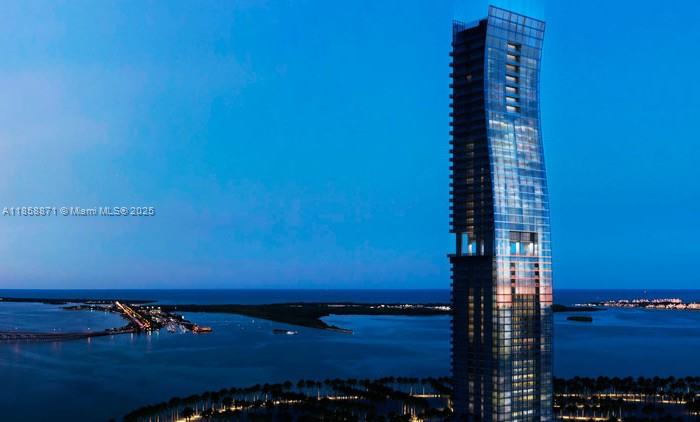 1451 Brickell Avenue, Unit 2102 Miami, FL 33131 - Photo 12 of 14