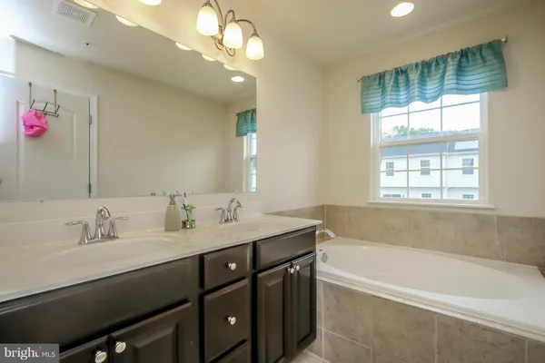 $2,950 | 7532 Briargrove Lane, Glen Burnie, MD 21060