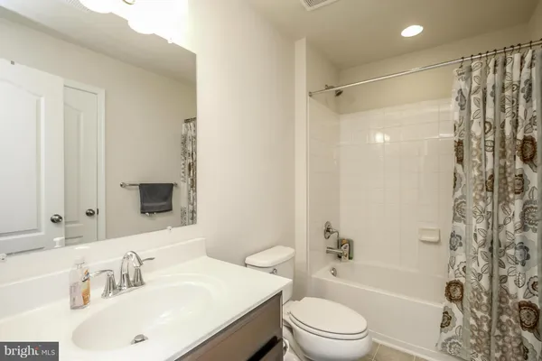 $2,950 | 7532 Briargrove Lane, Glen Burnie, MD 21060