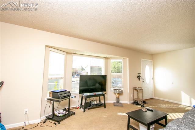 4450 Fenton Road Colorado Springs, CO 80916 - Photo 5 of 17