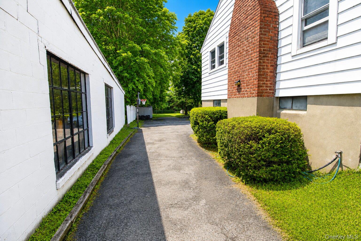 15 South Plank Road Newburgh, NY 12550 - Photo 24 of 33