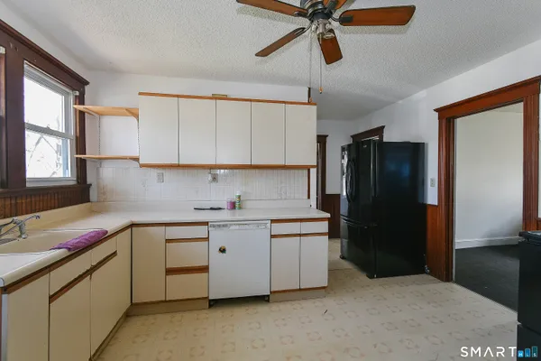 $350,000 | 52 Workman Avenue, Torrington, CT 06790