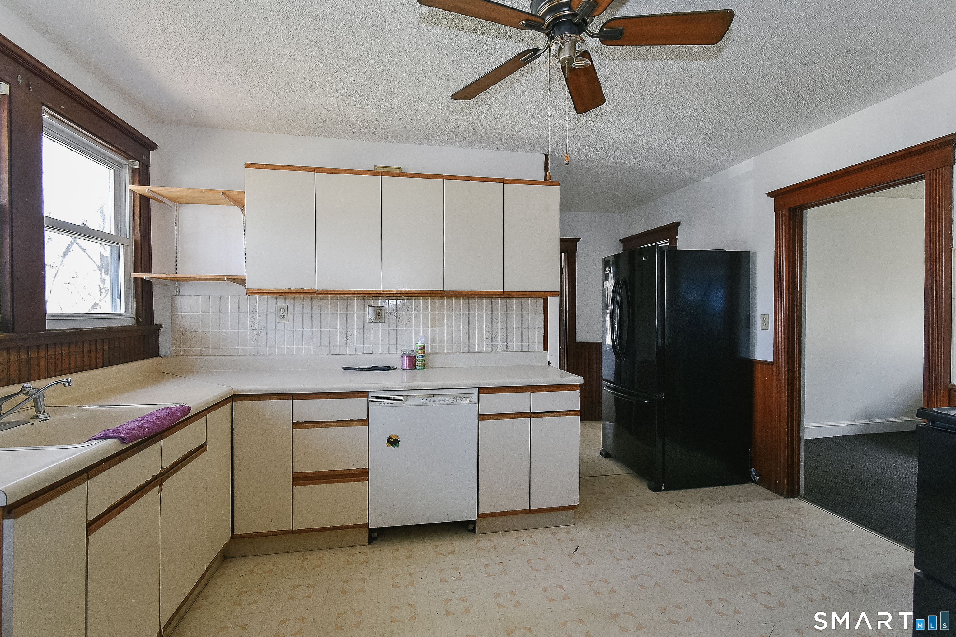 52 Workman Avenue Torrington, CT 06790 - Photo 8 of 17