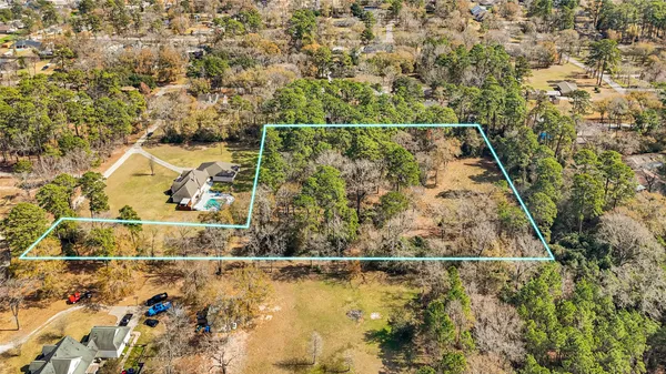 view of outdoor space and mountain view