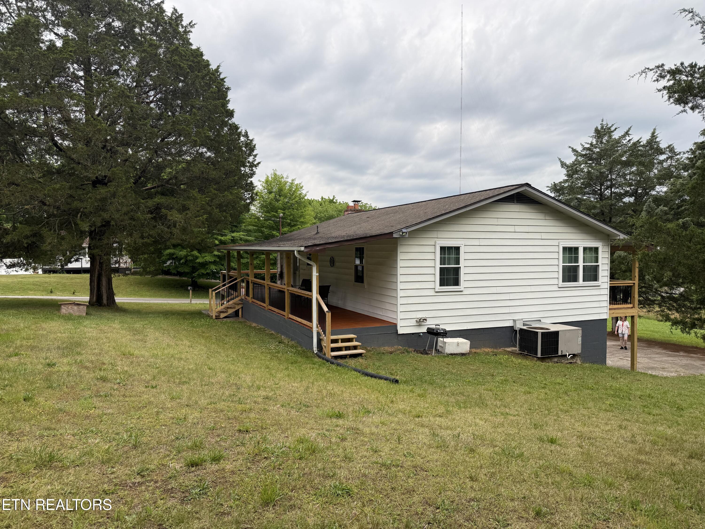 149 Stoutown Road Blaine, TN 37709 - Photo 7 of 26 IMG_0514