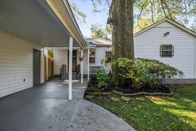 $259,900 | 3244 Highland Park Place, Memphis, TN 38111