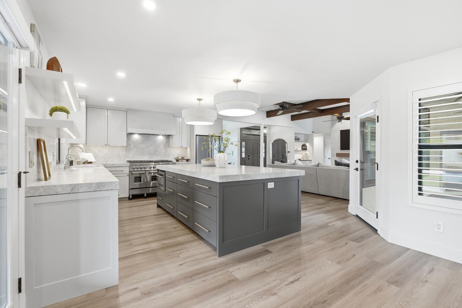 8411 Rinauro Court Tracy, CA 95304 - Photo 17 of 64