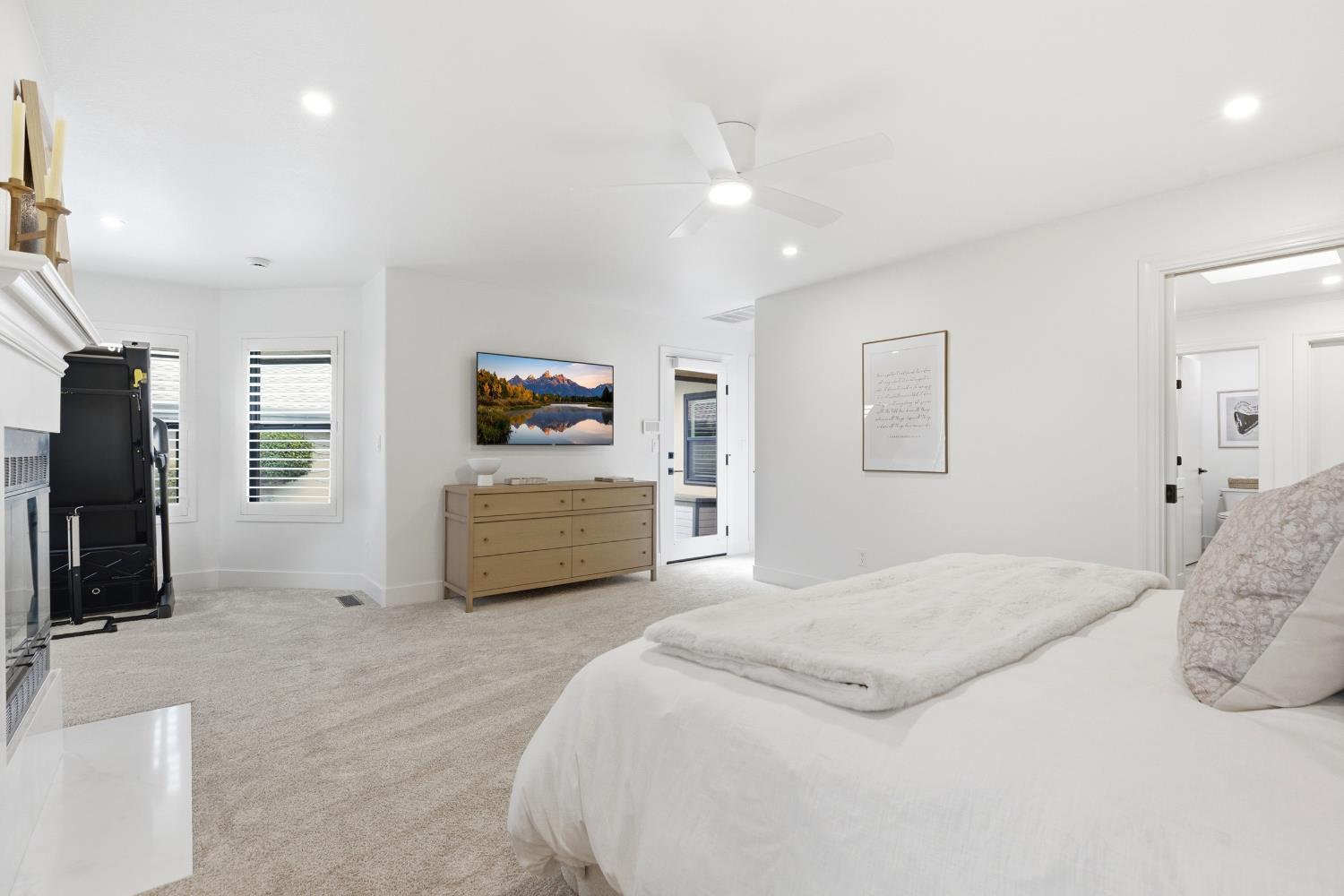 8411 Rinauro Court Tracy, CA 95304 - Photo 29 of 64