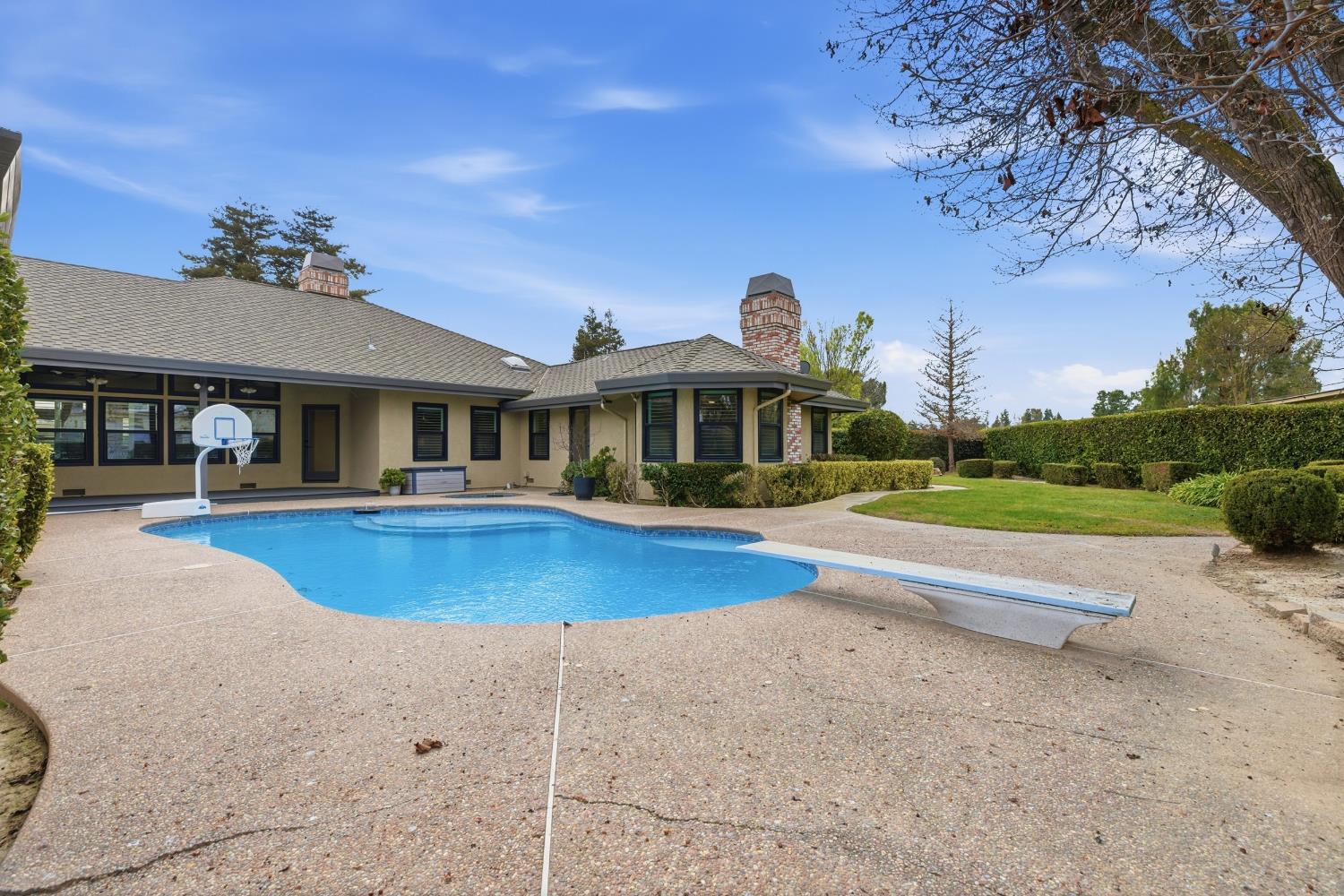 8411 Rinauro Court Tracy, CA 95304 - Photo 39 of 64