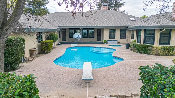 $2,000,000 | 8411 Rinauro Court, Tracy, CA 95304