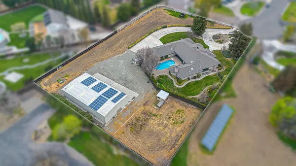 $2,000,000 | 8411 Rinauro Court, Tracy, CA 95304