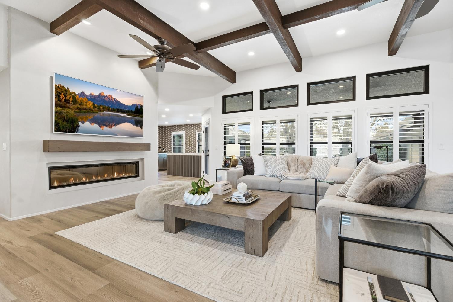 8411 Rinauro Court Tracy, CA 95304 - Photo 9 of 64