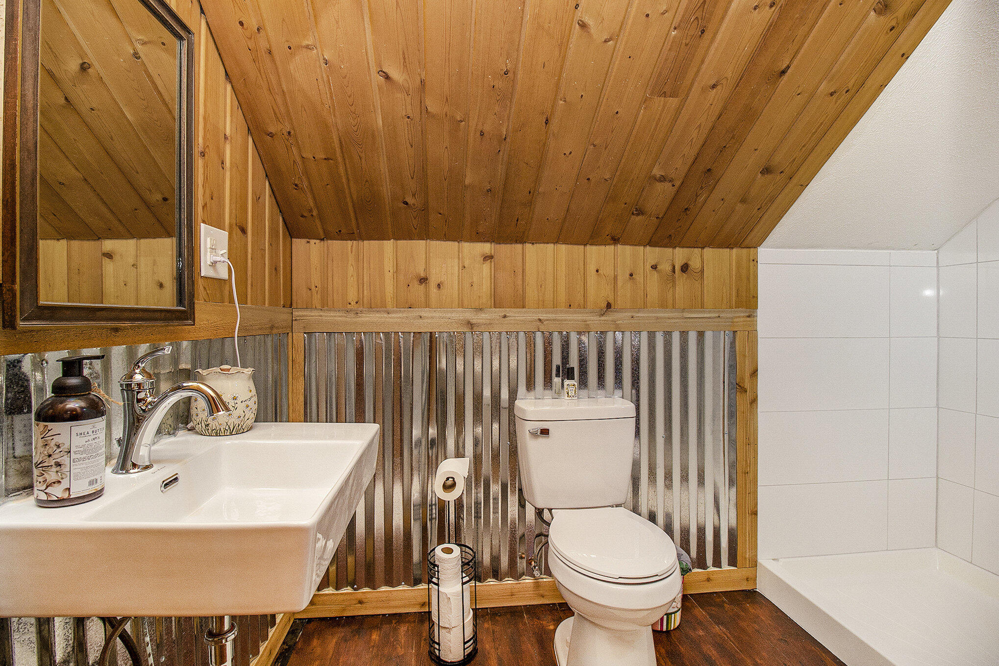 65 South Mill Iron Road Muskegon, MI 49442 - Photo 8 of 17 5r6a0152__737