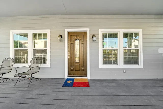 $3,499 | 304 Milby Street, Houston, TX 77003