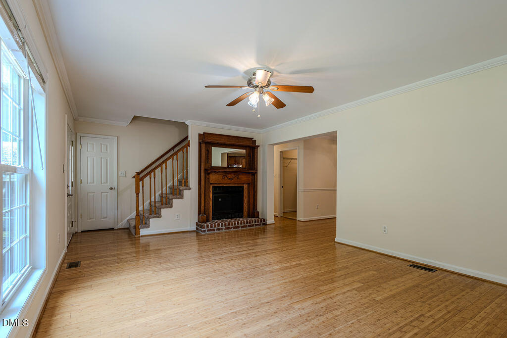 1806 Medfield Road Raleigh, NC 27607 - Photo 5 of 29