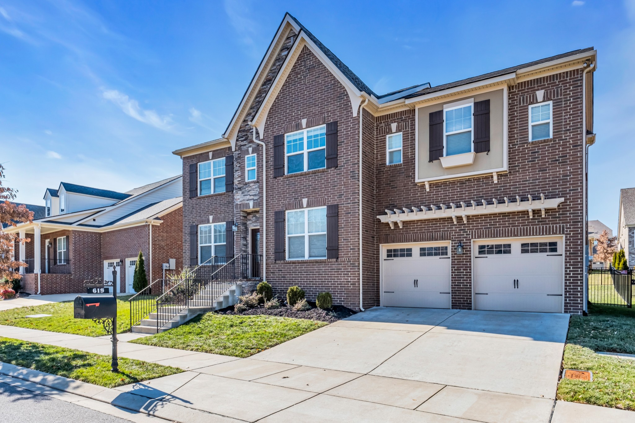 619 Beamon Drive Franklin, TN 37064 - Photo 2 of 50