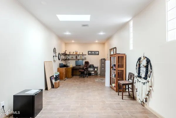 $1,075,000 | 37809 North 9th Place, Phoenix, AZ 85086