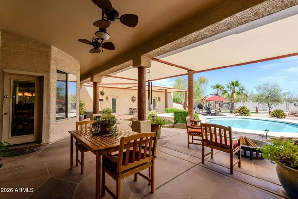$1,075,000 | 37809 North 9th Place, Phoenix, AZ 85086