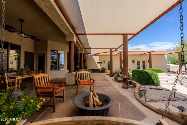 $1,075,000 | 37809 North 9th Place, Phoenix, AZ 85086