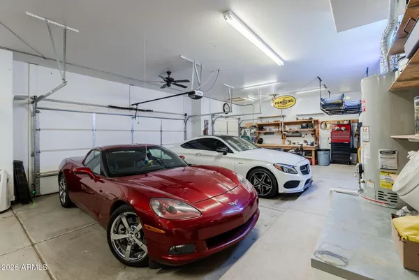 $1,075,000 | 37809 North 9th Place, Phoenix, AZ 85086