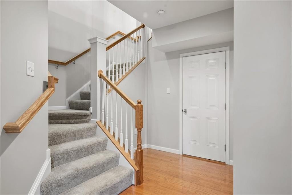 115 Lewisham Road Cranberry Township, PA 16066 - Photo 3 of 38 a view of entryway