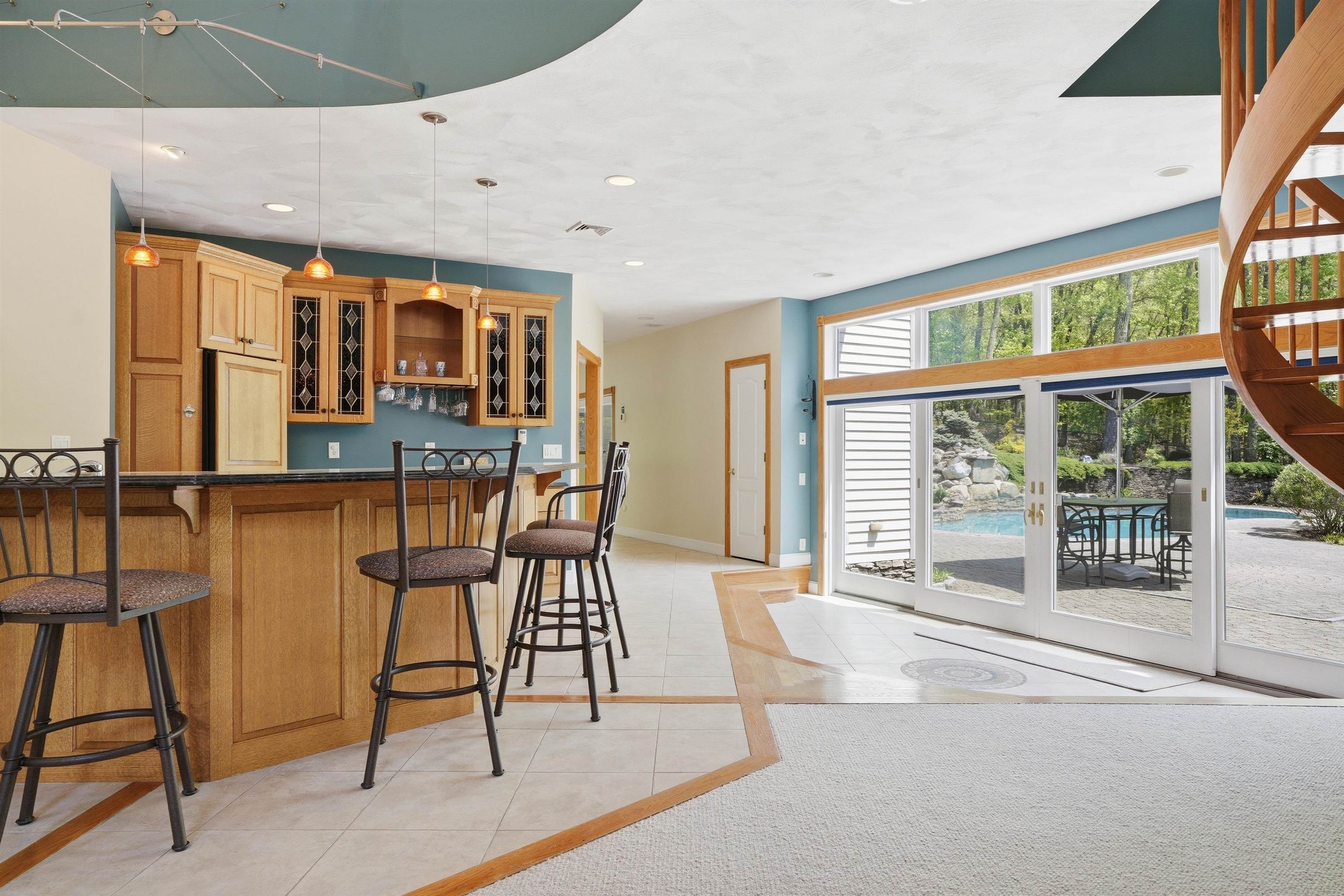 54 Sharon Road Windham, NH 03087 - Photo 28 of 58