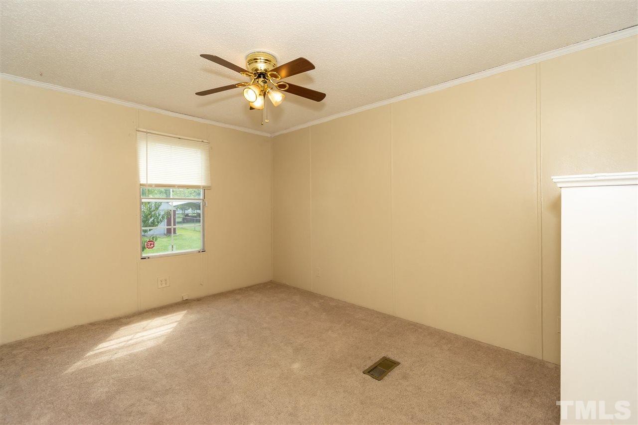 5248 Brogden Road Smithfield, NC 27577 - Photo 19 of 30 Gallery Image 19