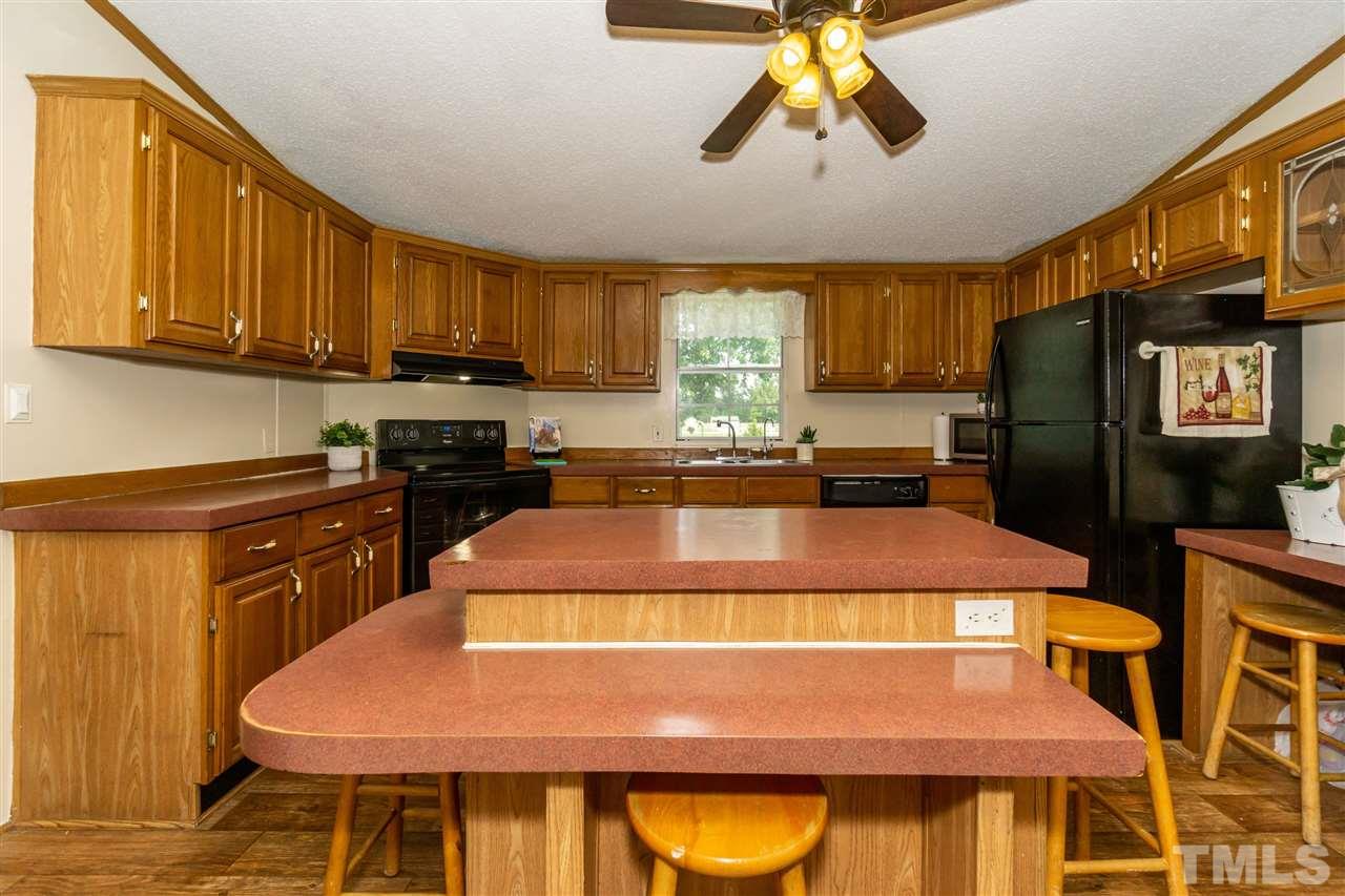 5248 Brogden Road Smithfield, NC 27577 - Photo 6 of 30 Gallery Image 6