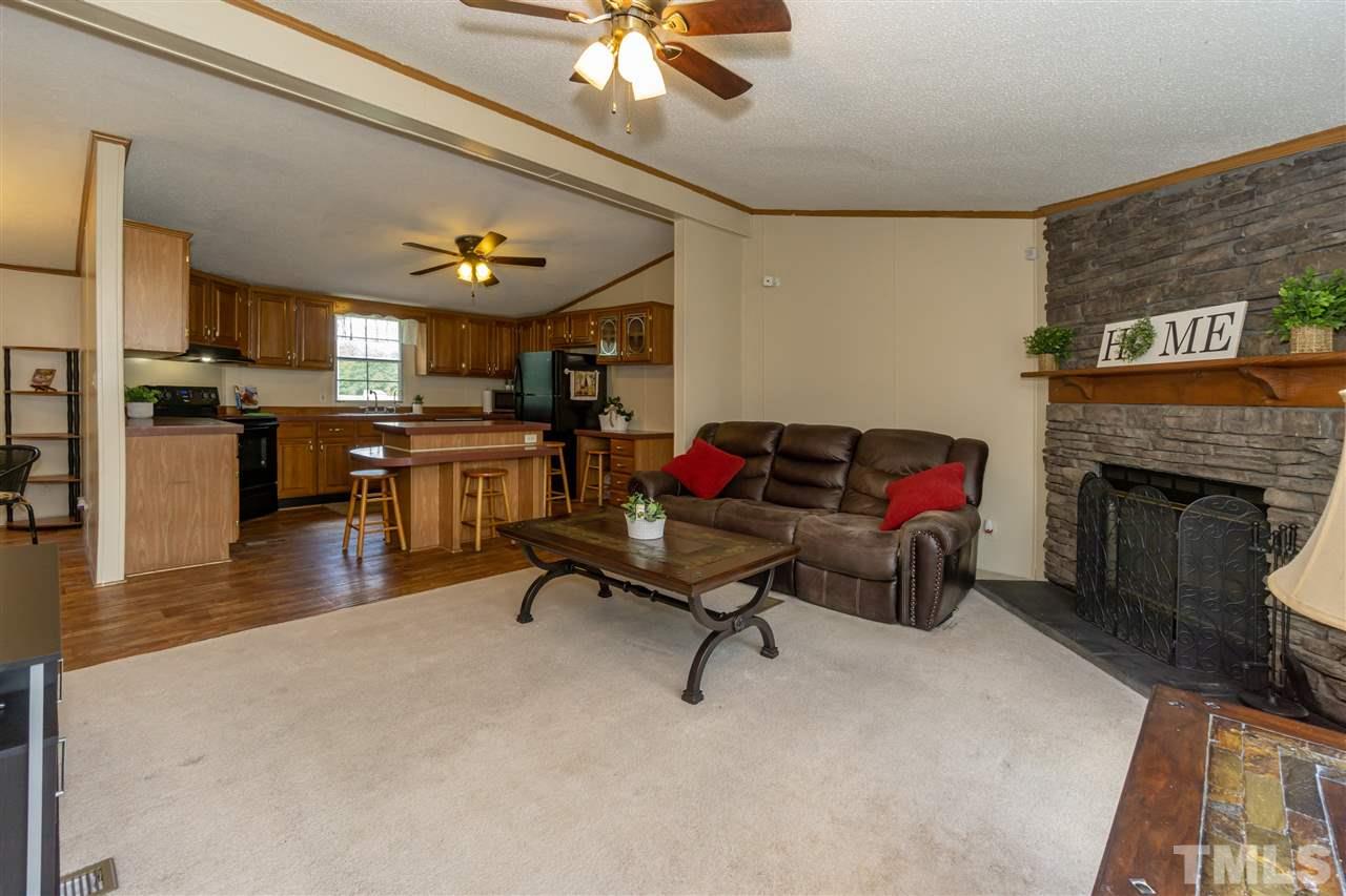 5248 Brogden Road Smithfield, NC 27577 - Photo 9 of 30 Gallery Image 9