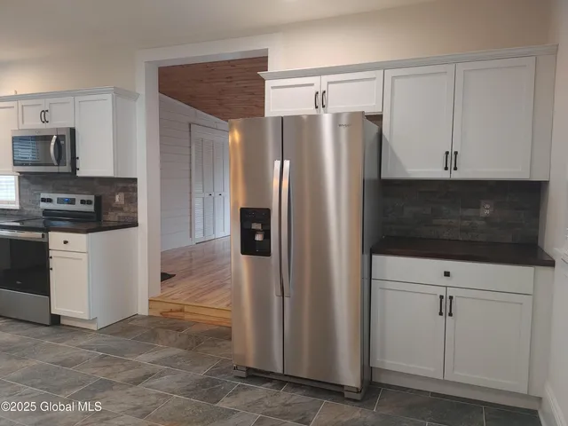 $349,900 | 6 Father Jogues Place, Ticonderoga, NY 12883