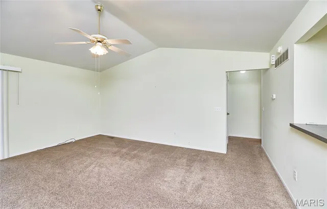 $350,000 | 41 Country Creek Drive, St. Peters, MO 63376